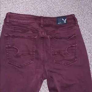 maroon jeans from american eagle, hi rise jeggings